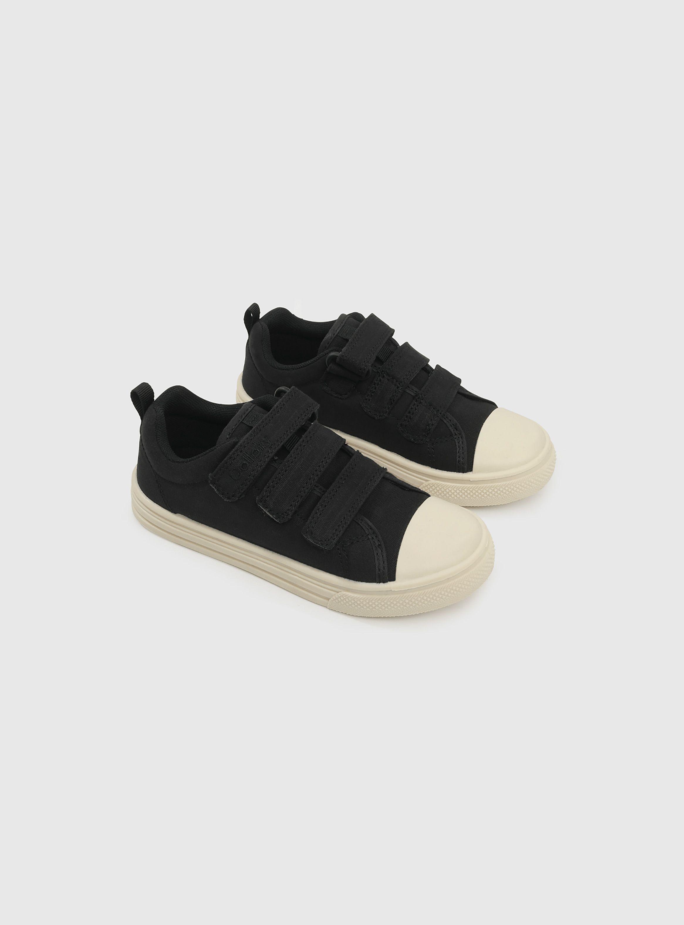 Zapatilla Urbana Niño Negro 54704 Colloky-0