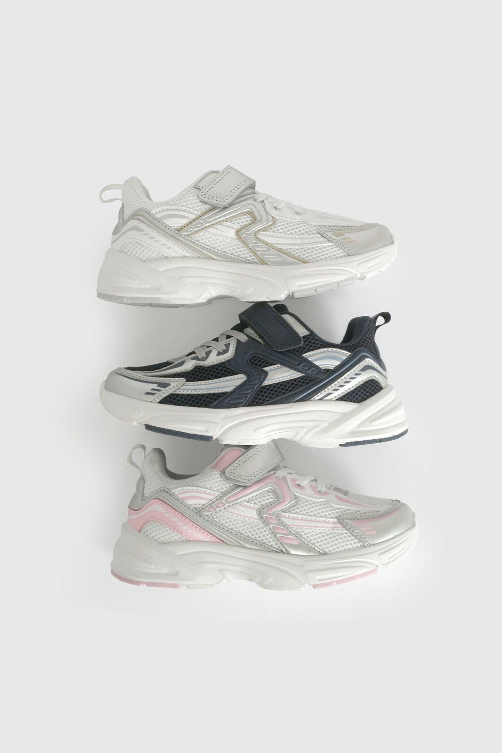 Zapatilla Urbana Blanca y Plateado 57240210V26 KID-2