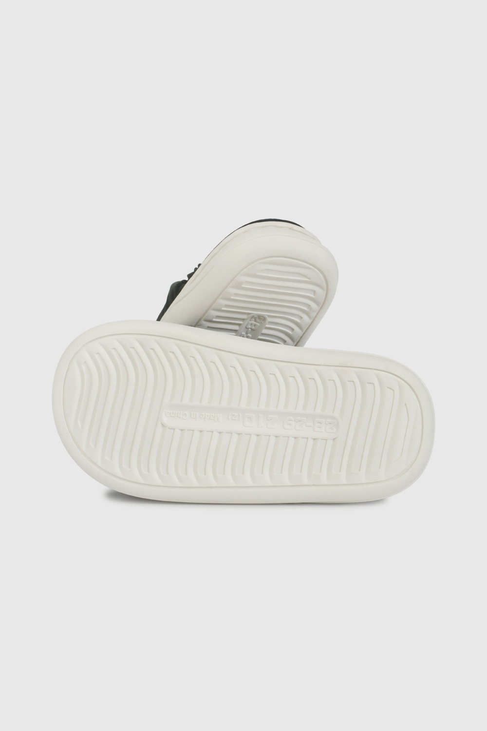 Pantufla Niño Negro 57383 Colloky-2