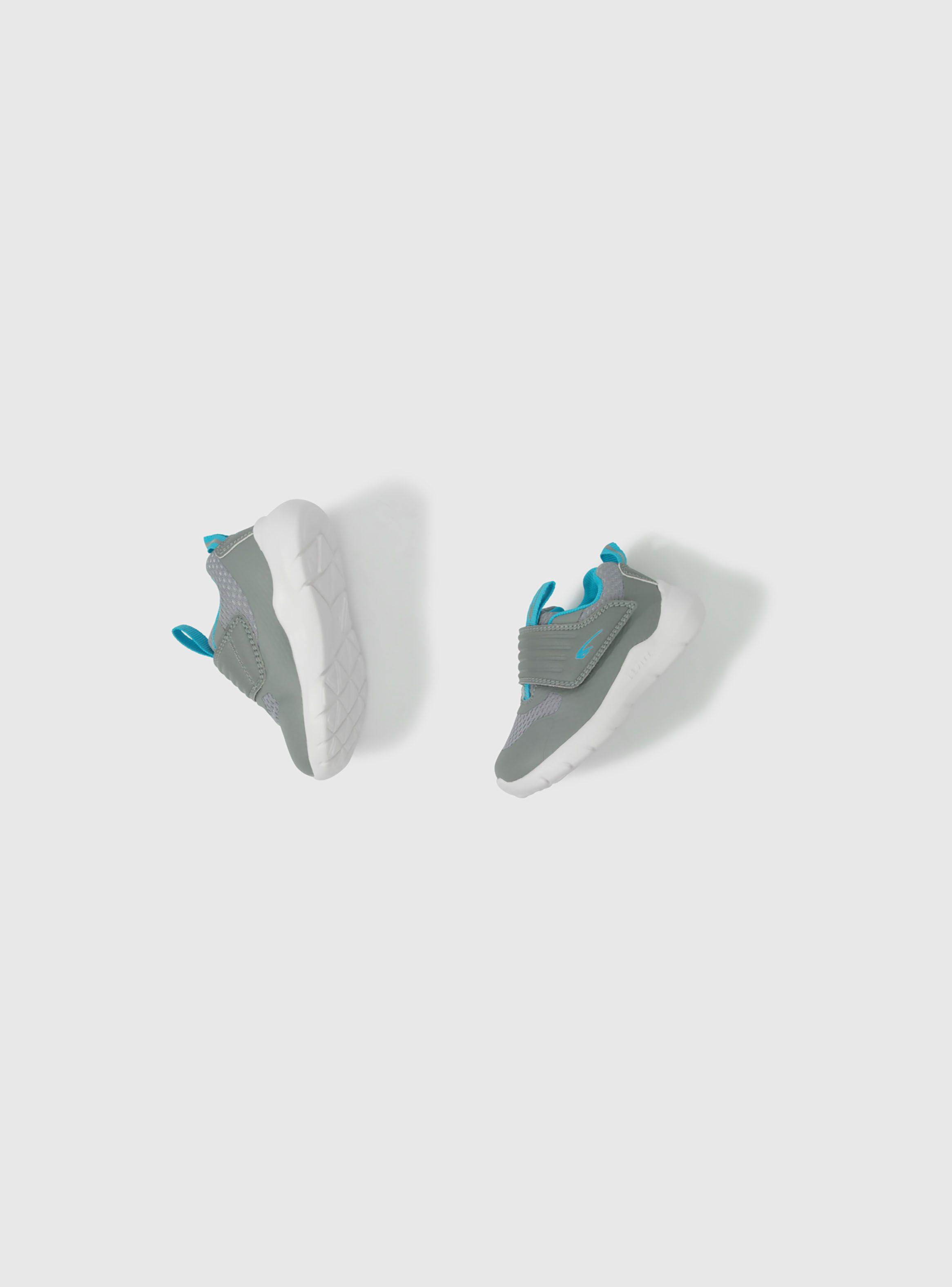 Zapatilla deportiva Niño Gris 50059 Colloky-3