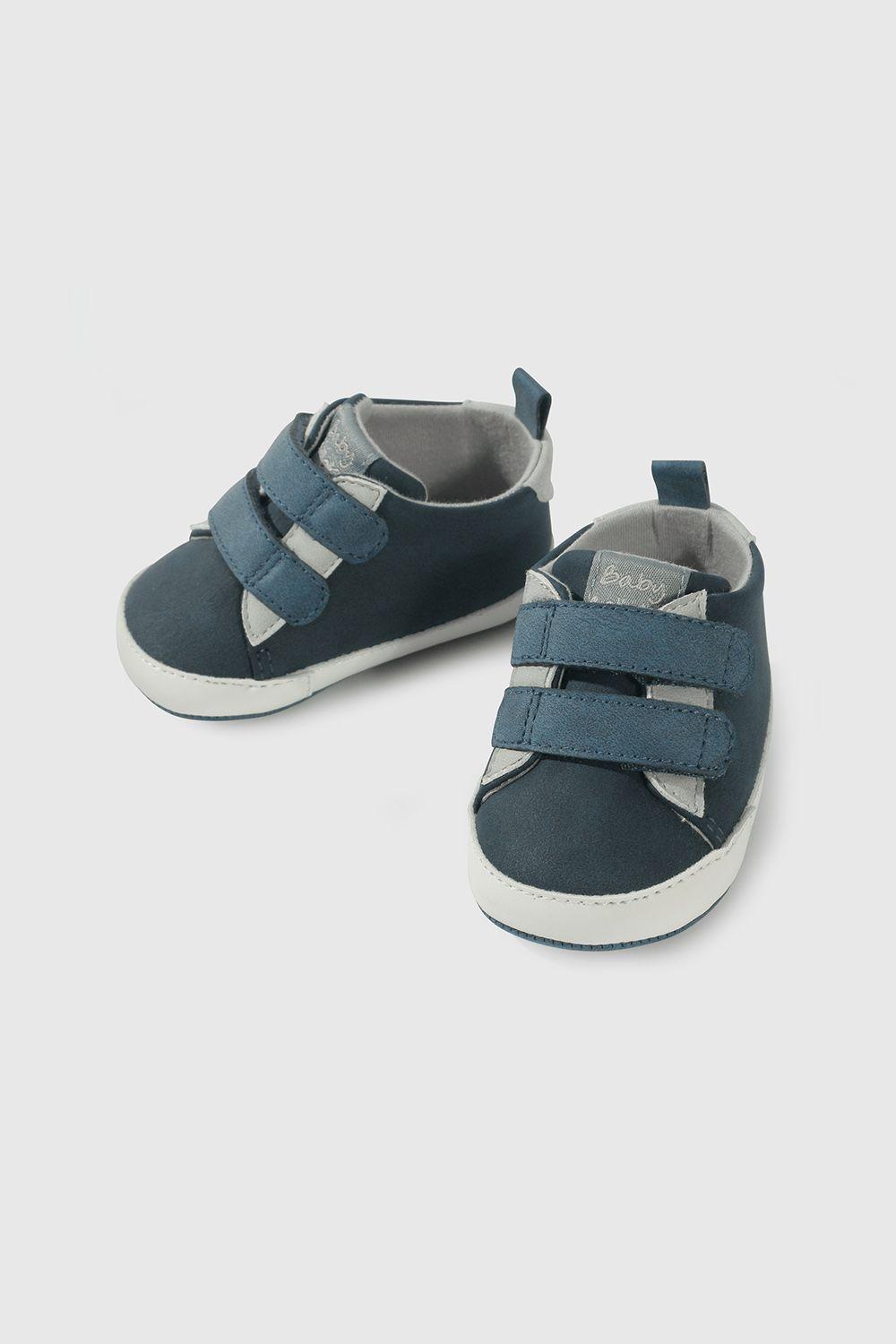 Zapatilla Azul de Niño-3