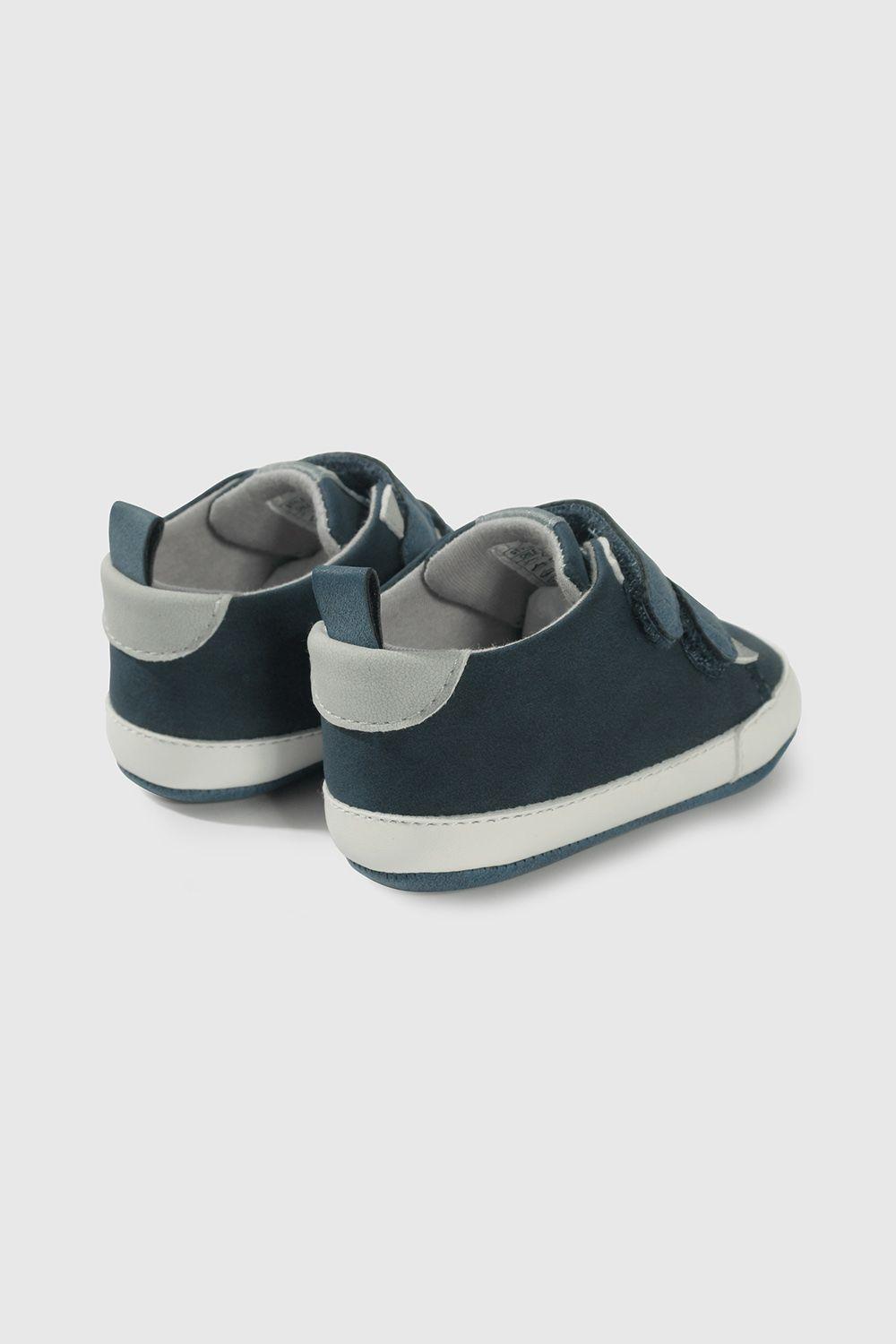 Zapatilla Azul de Niño-4