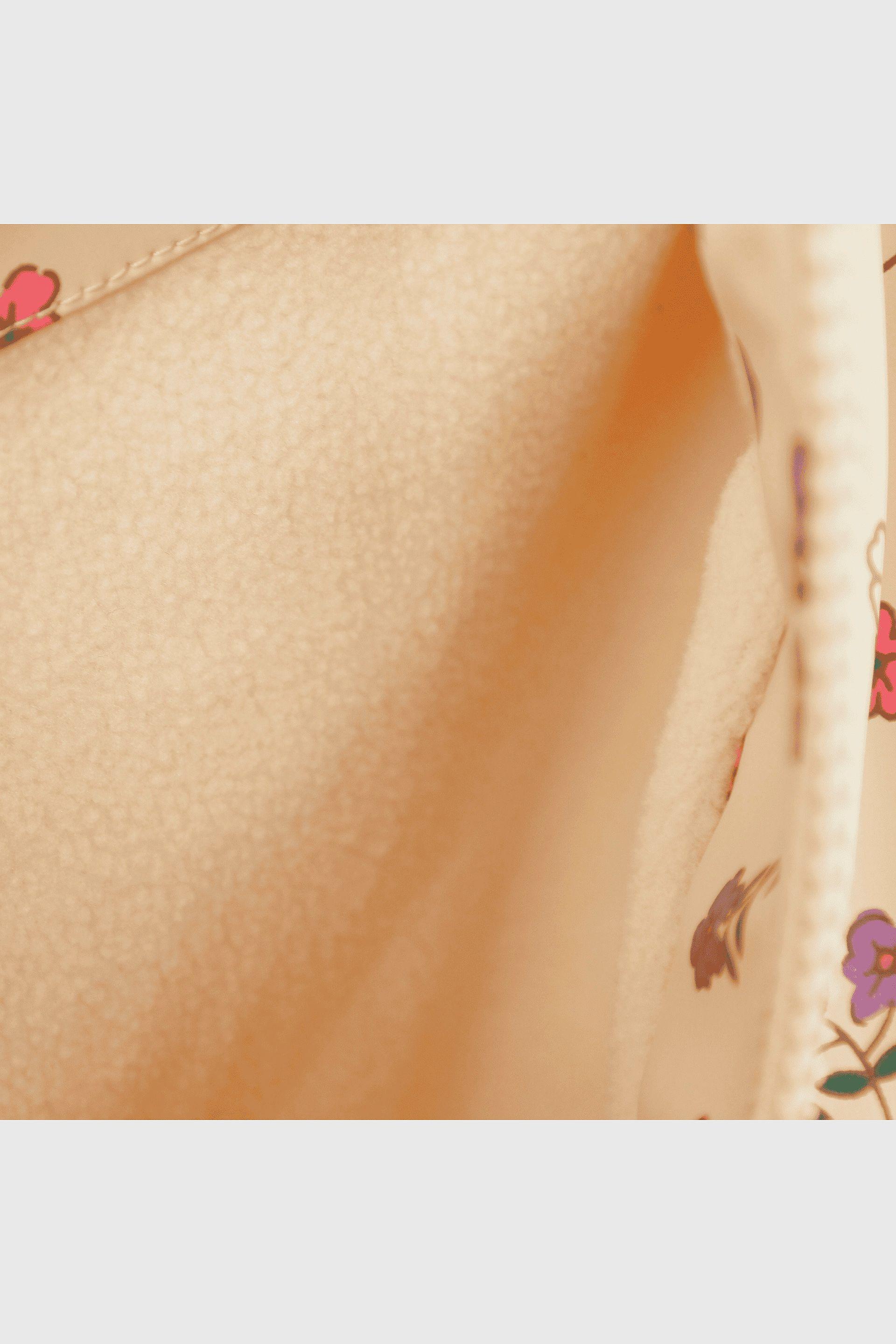 Chaqueta Engomada con Forro Flores-3