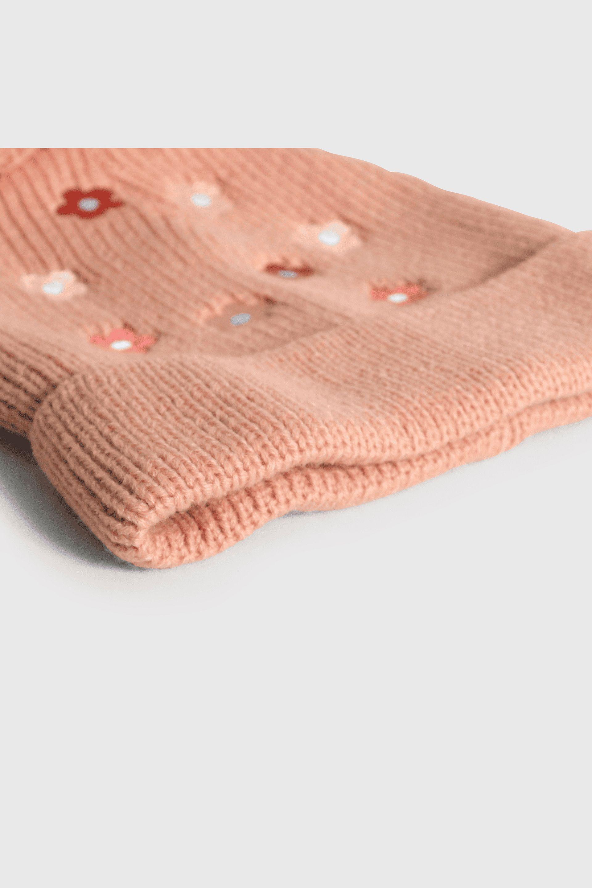 Gorro Tejido con Corazones Rosado-3