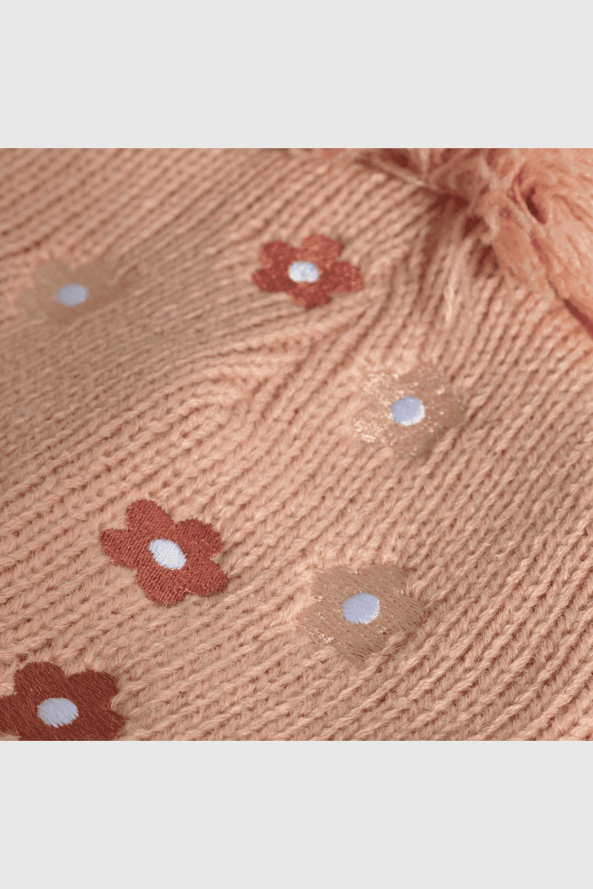 Gorro Tejido con Corazones Rosado-4