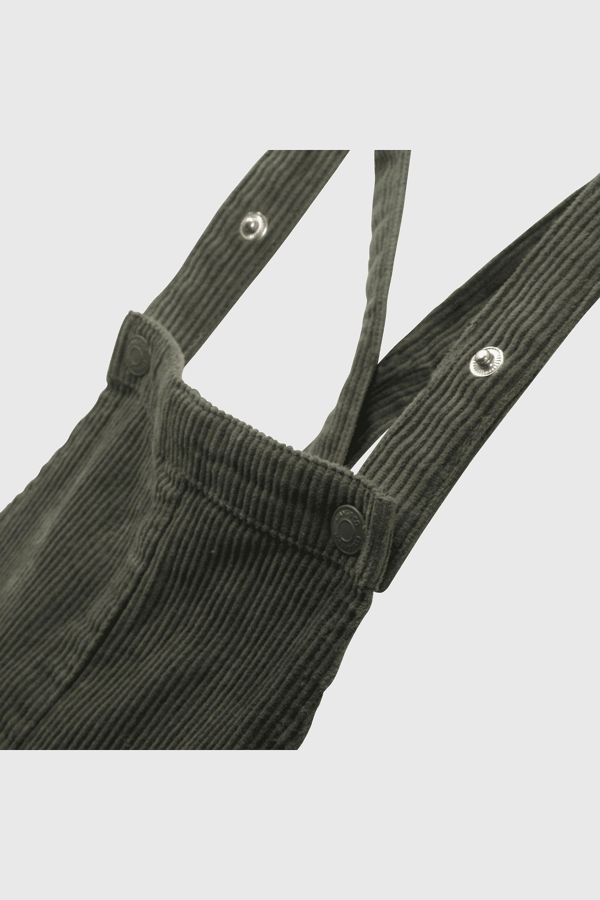 Conjunto Jardinera Cotele y Bodie-4