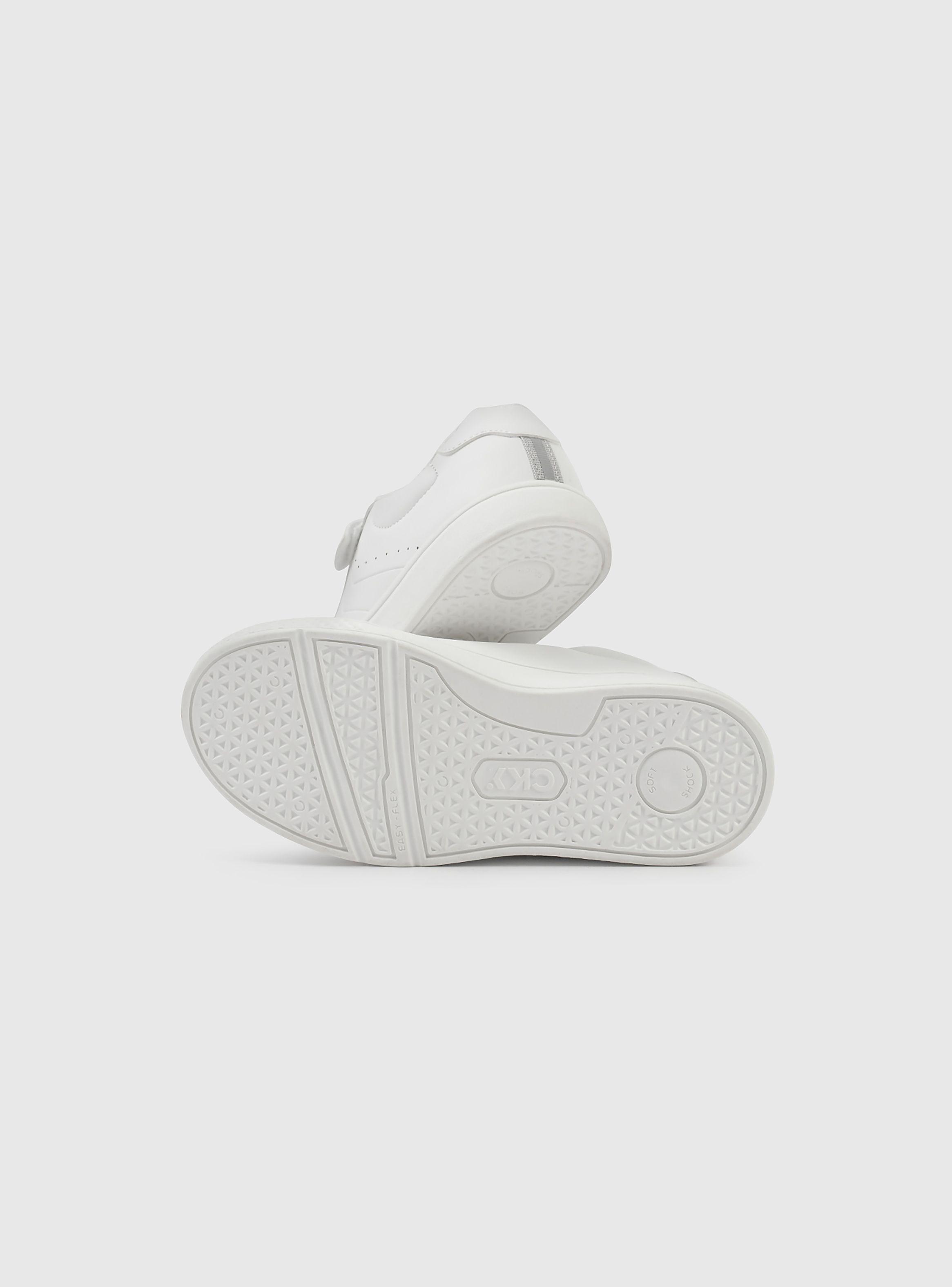 Zapatilla Escolar Blanca con Velcro-3