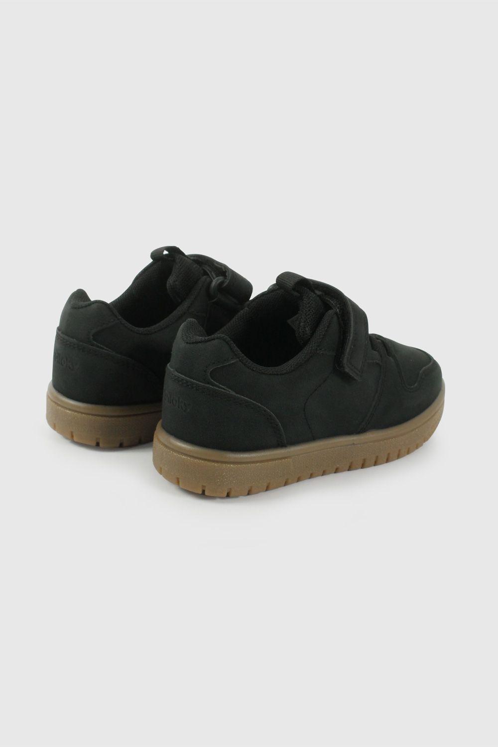 Zapatilla Urbana Negra 47230201V26-4