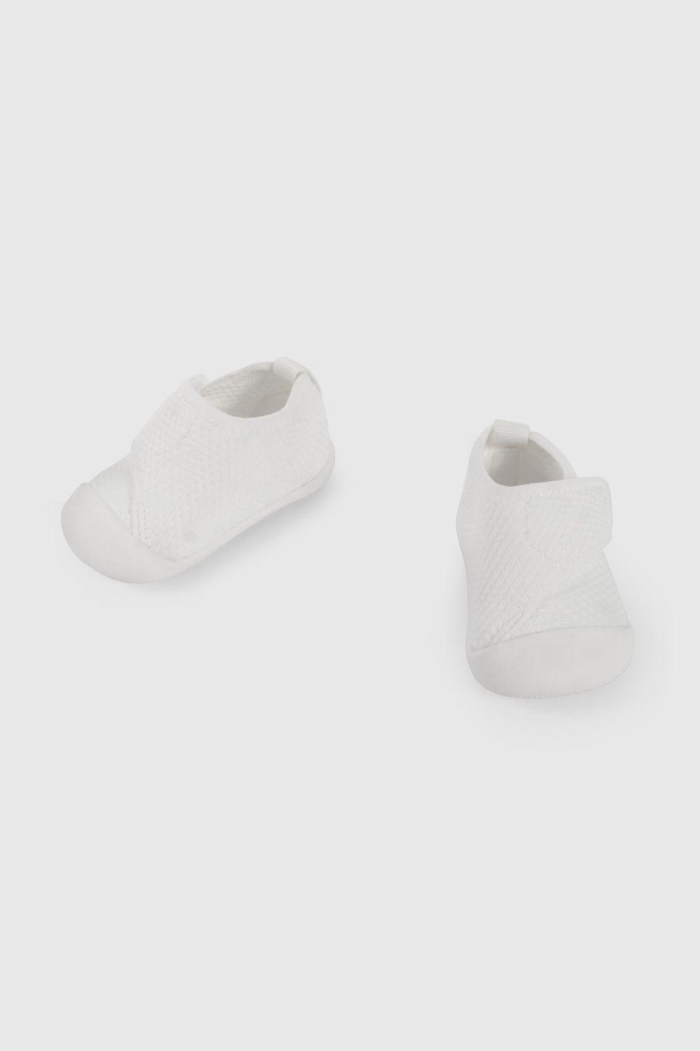 Zapatilla Urbana Blanca 27020310V26-3