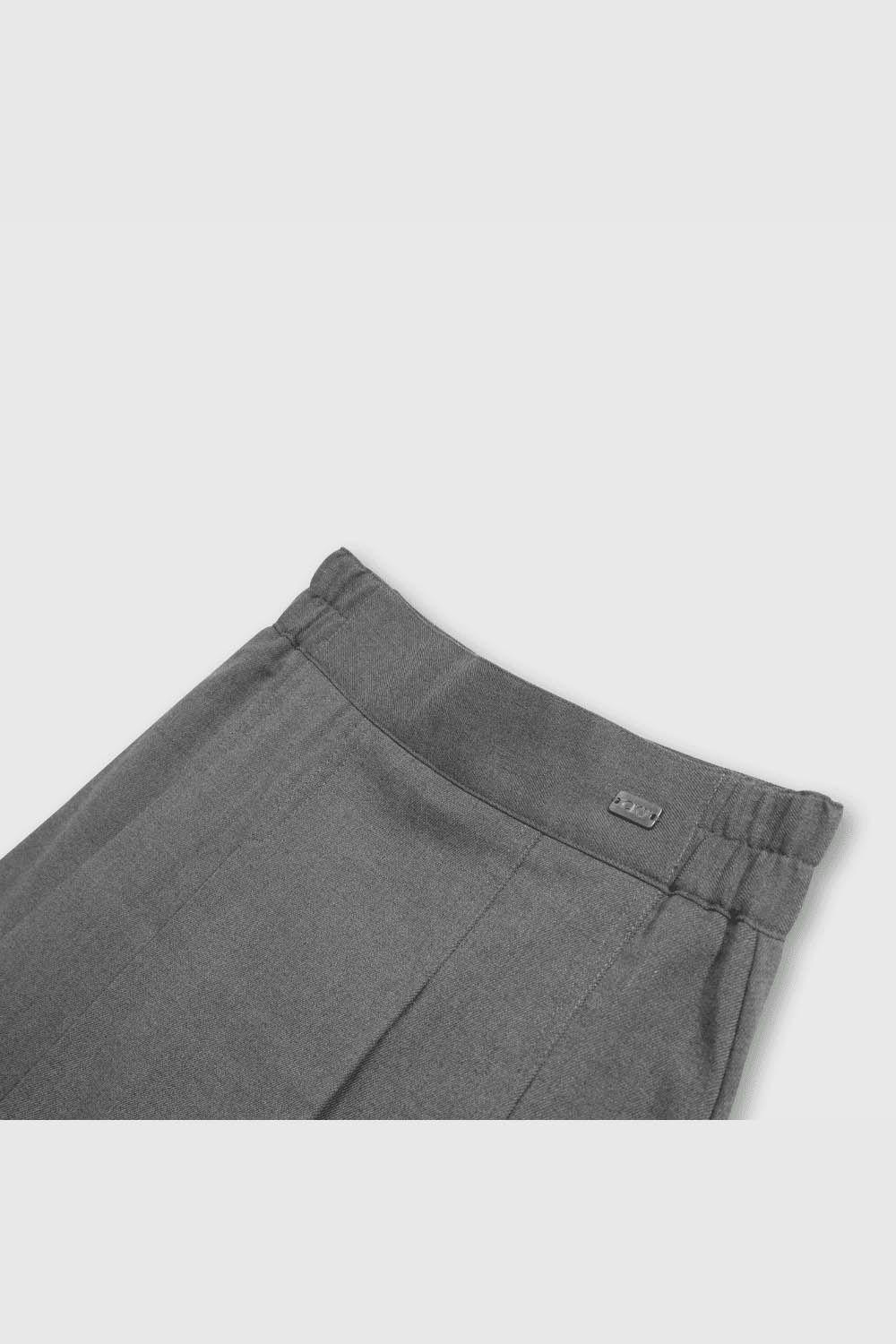 Falda Escolar Clásica Gris con Tablas y Tela Elasticada-2