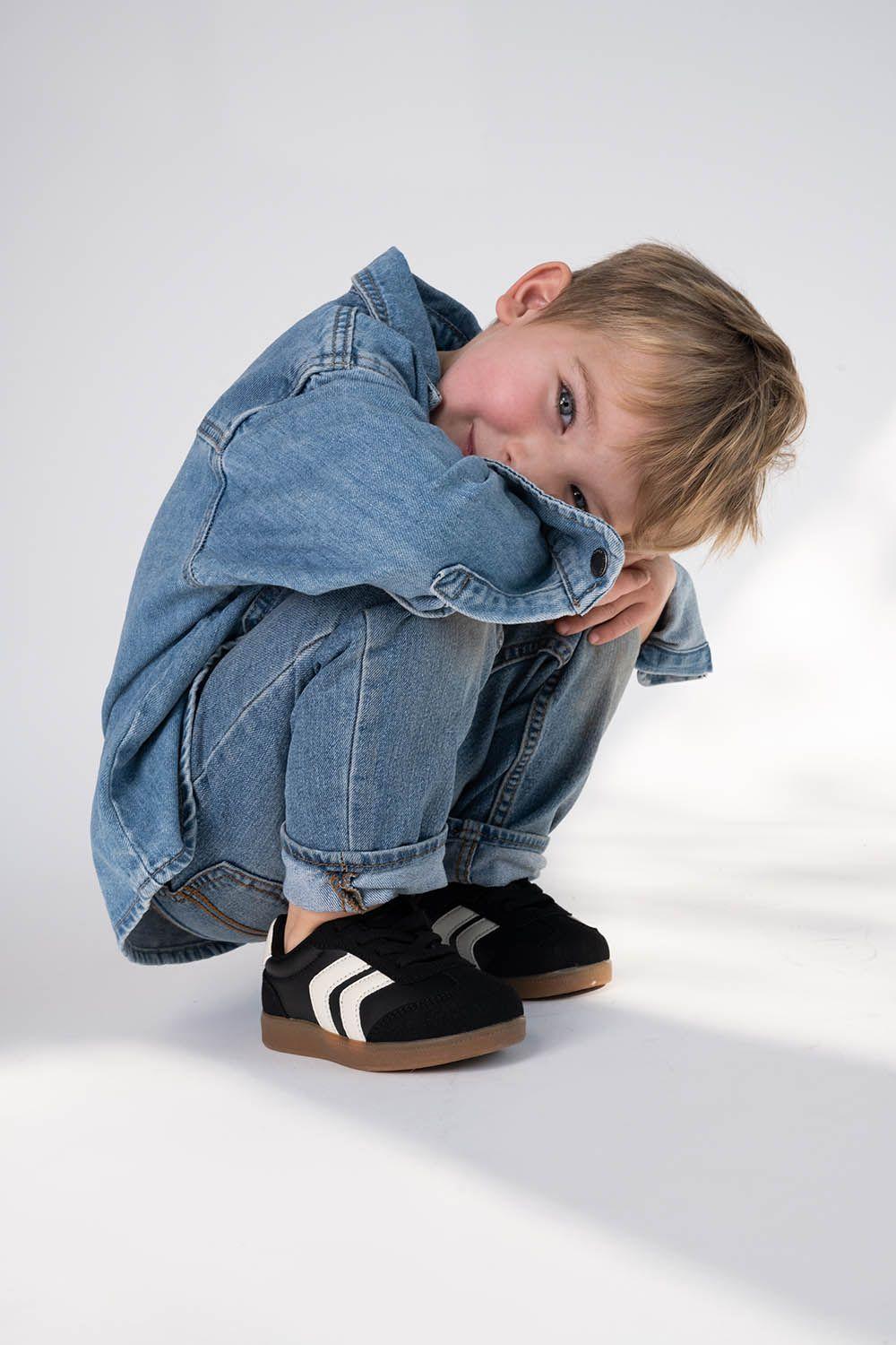 Zapatilla Negra Unisex 57490201V26-1