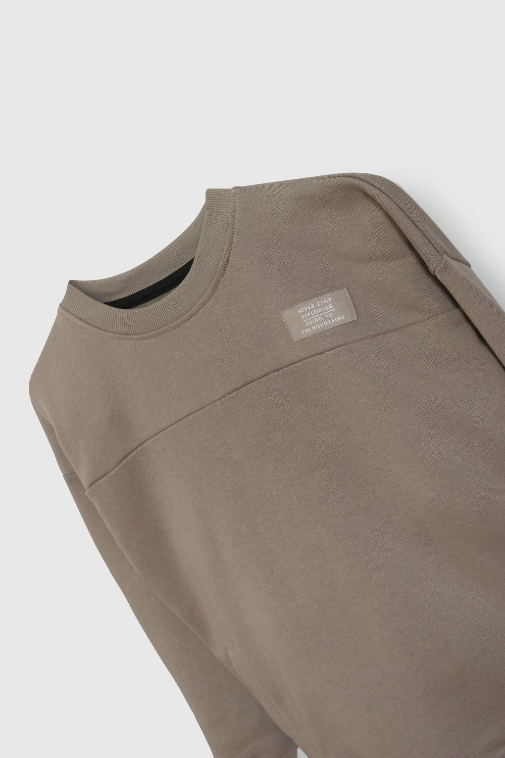 Polerón Café Cortes De Niño PLPO0165V26-3