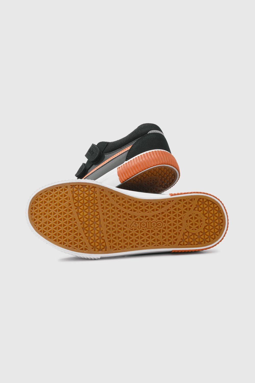 Zapatilla Negra de Niño-2