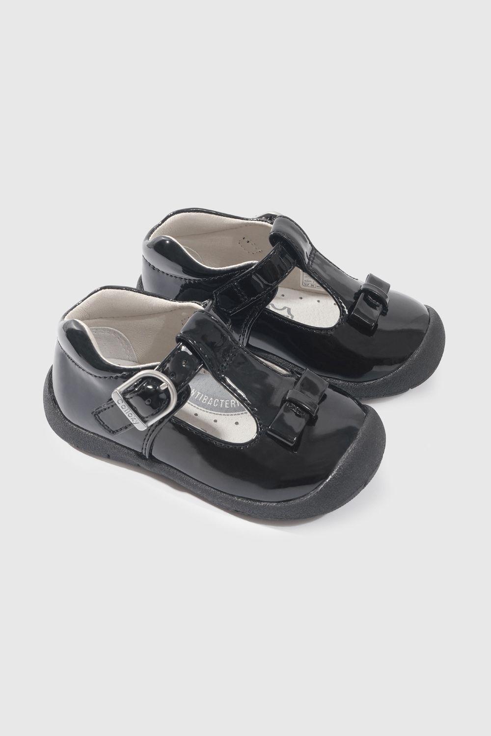 Reina Negra de Niña-0