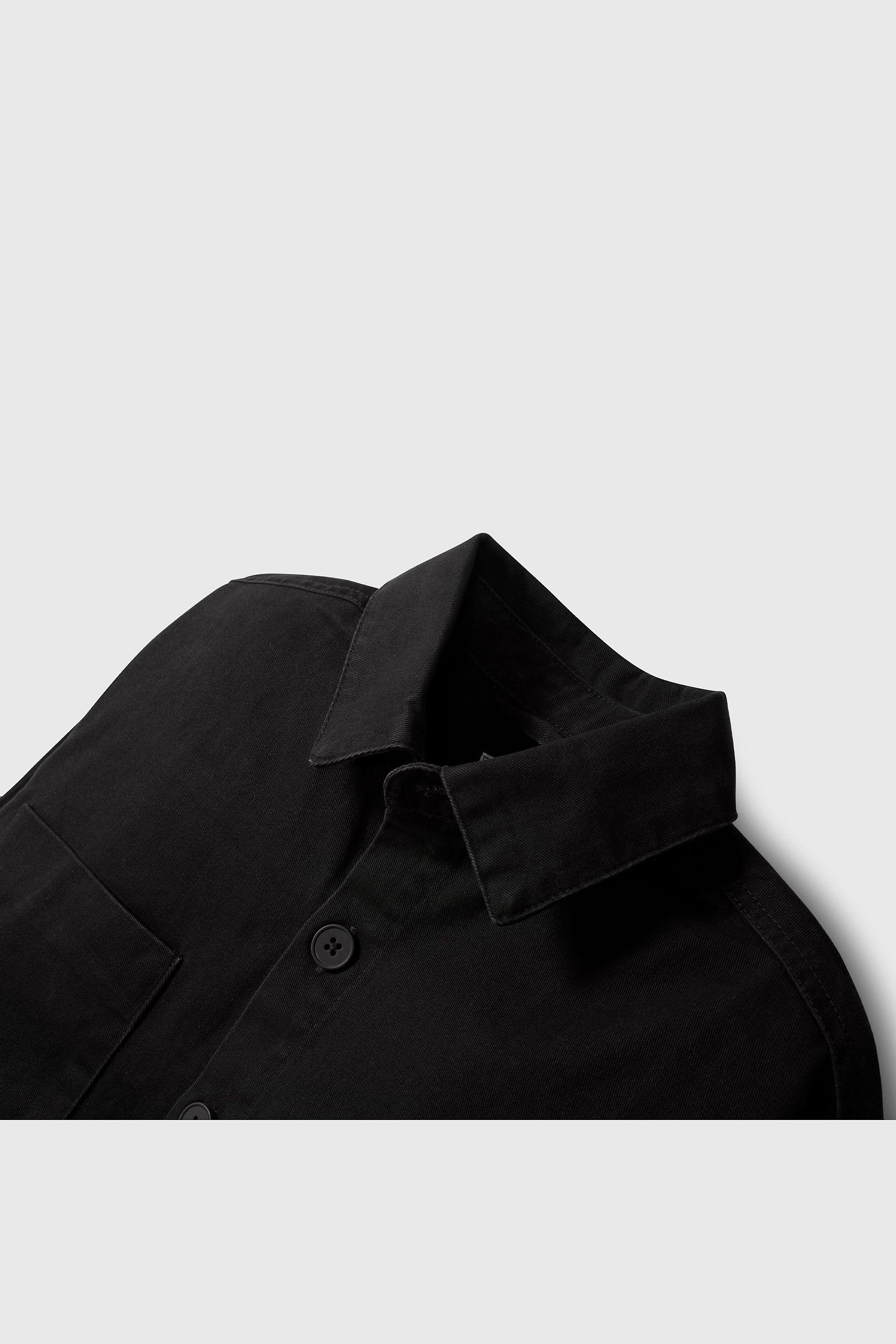 Camisa negra para niños, estilo y comodidad en cada prenda-3