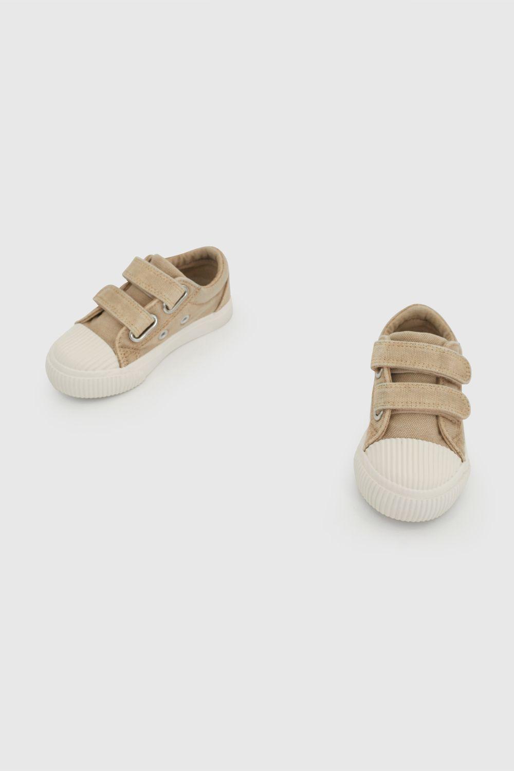 Zapatilla Mostaza Niño 47430323V26-3