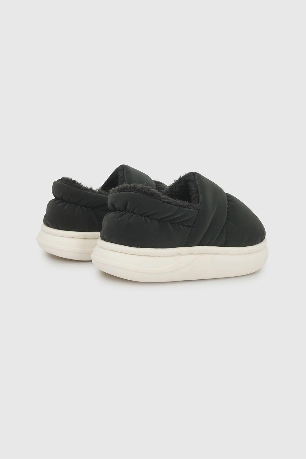 Pantufla Unisex Negro 8341 Colloky-4