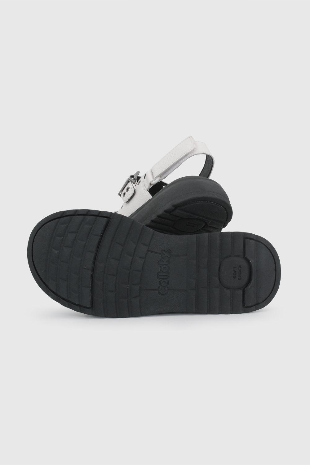 Sandalia Blanca con Plataforma y Tachas 53140210V26-2