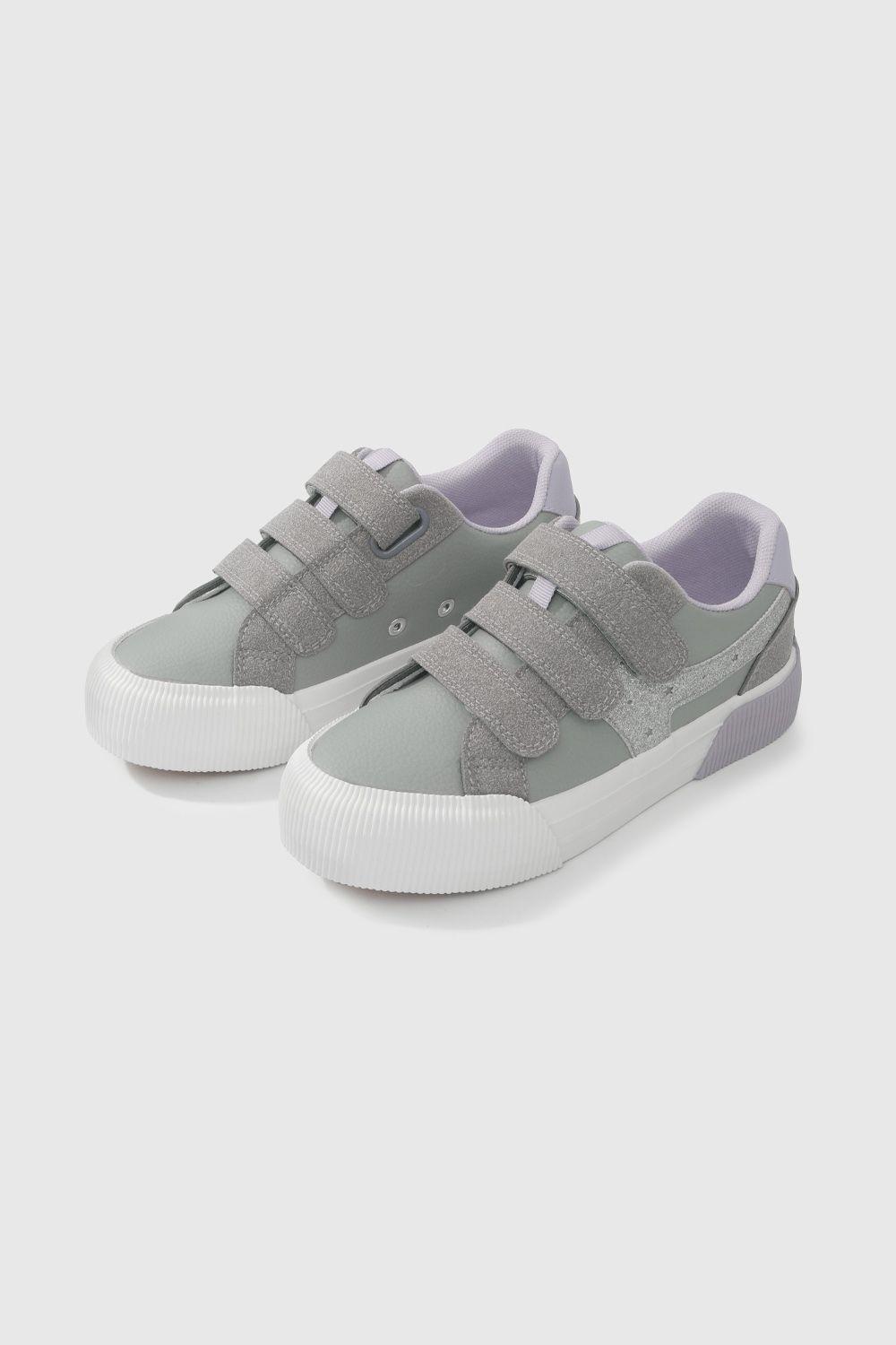 Zapatilla urbana Gris de Niña (28 a 33)-0