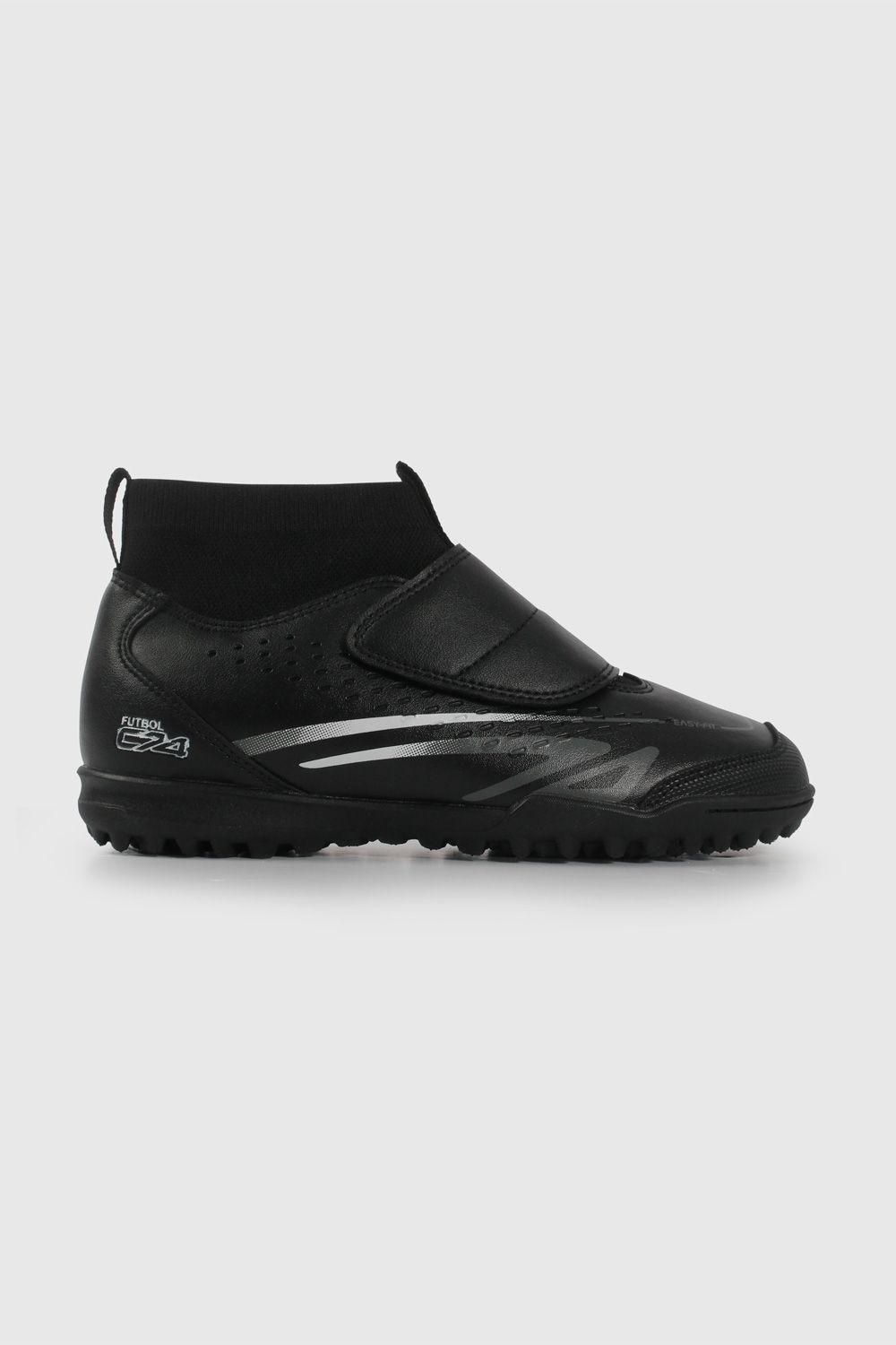 Zapatilla de Futbol Negra 58670201V26-1