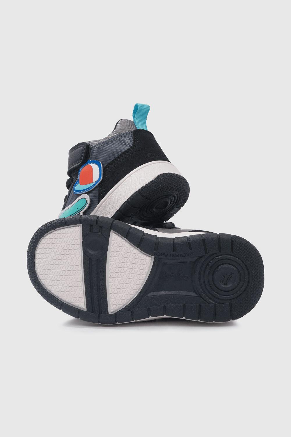 Zapatilla Día del niño Negra-3