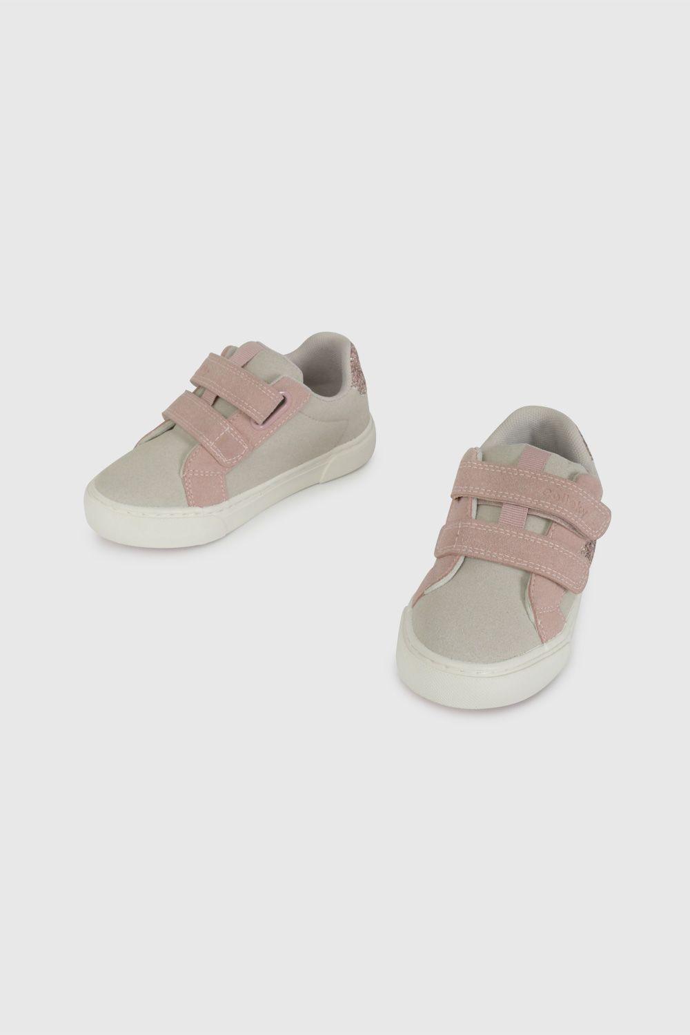 Zapatilla Beige con Estrella y Brillos 47200298V26-3