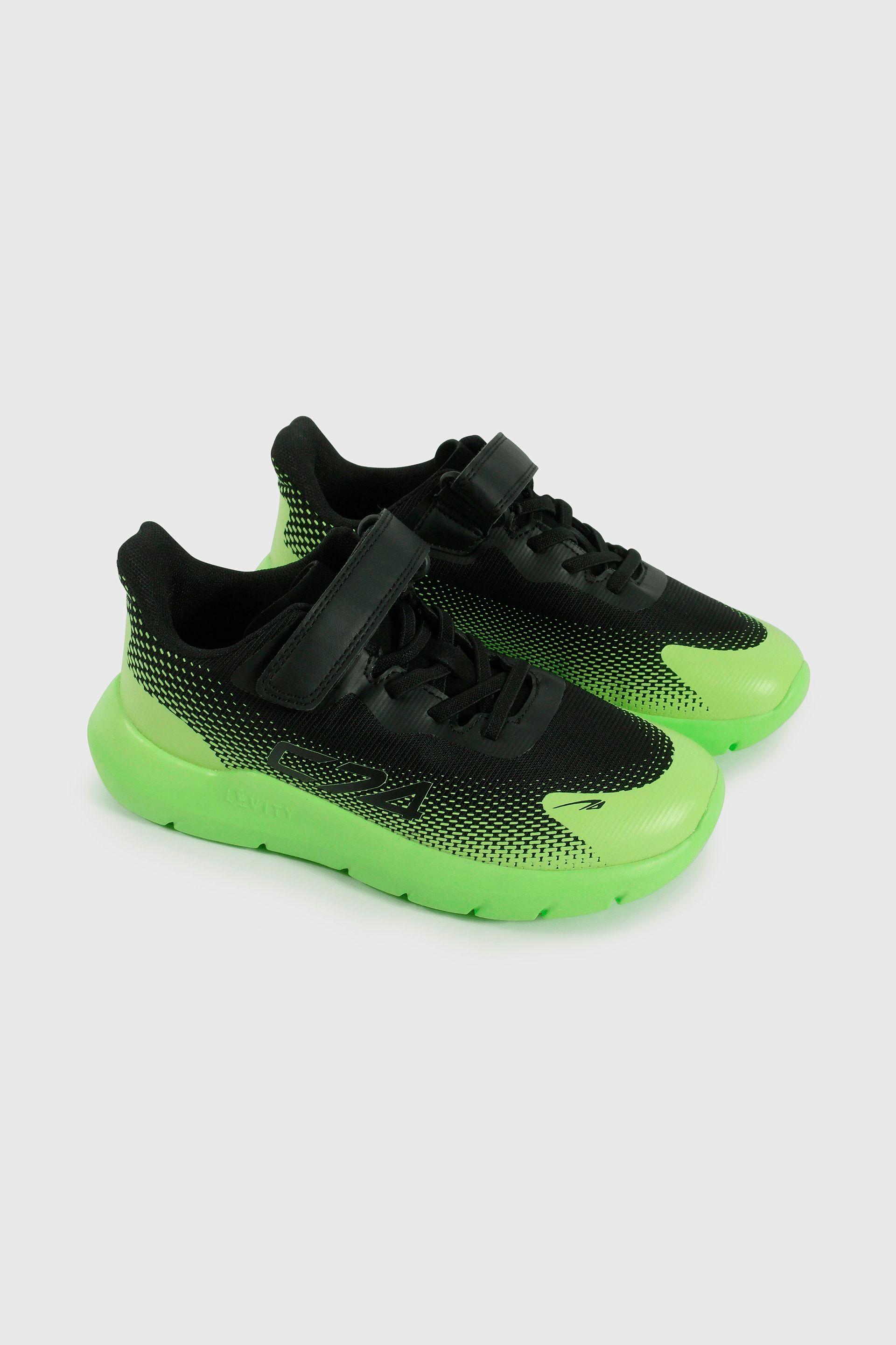 Zapatilla Sport de Niño Negro Caña Baja con Velcro y Cordón-0