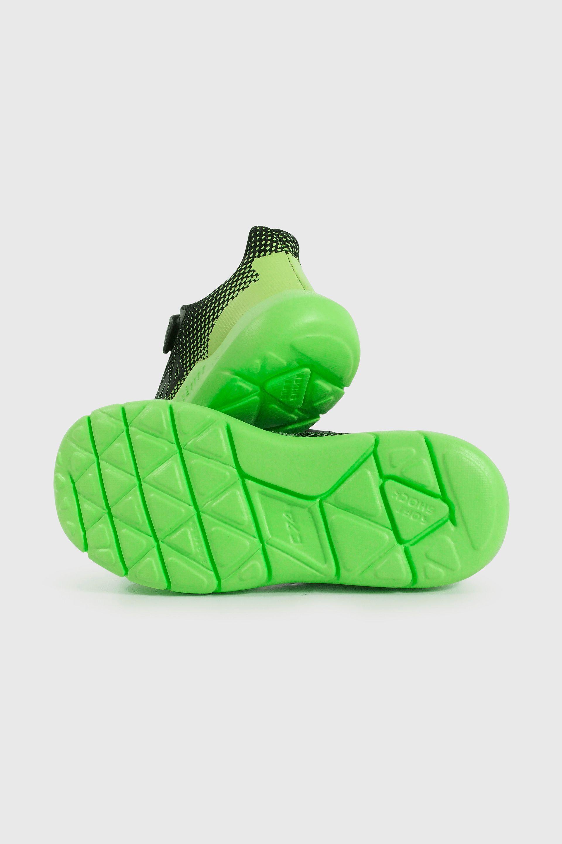 Zapatilla Sport de Niño Negro Caña Baja con Velcro y Cordón-2