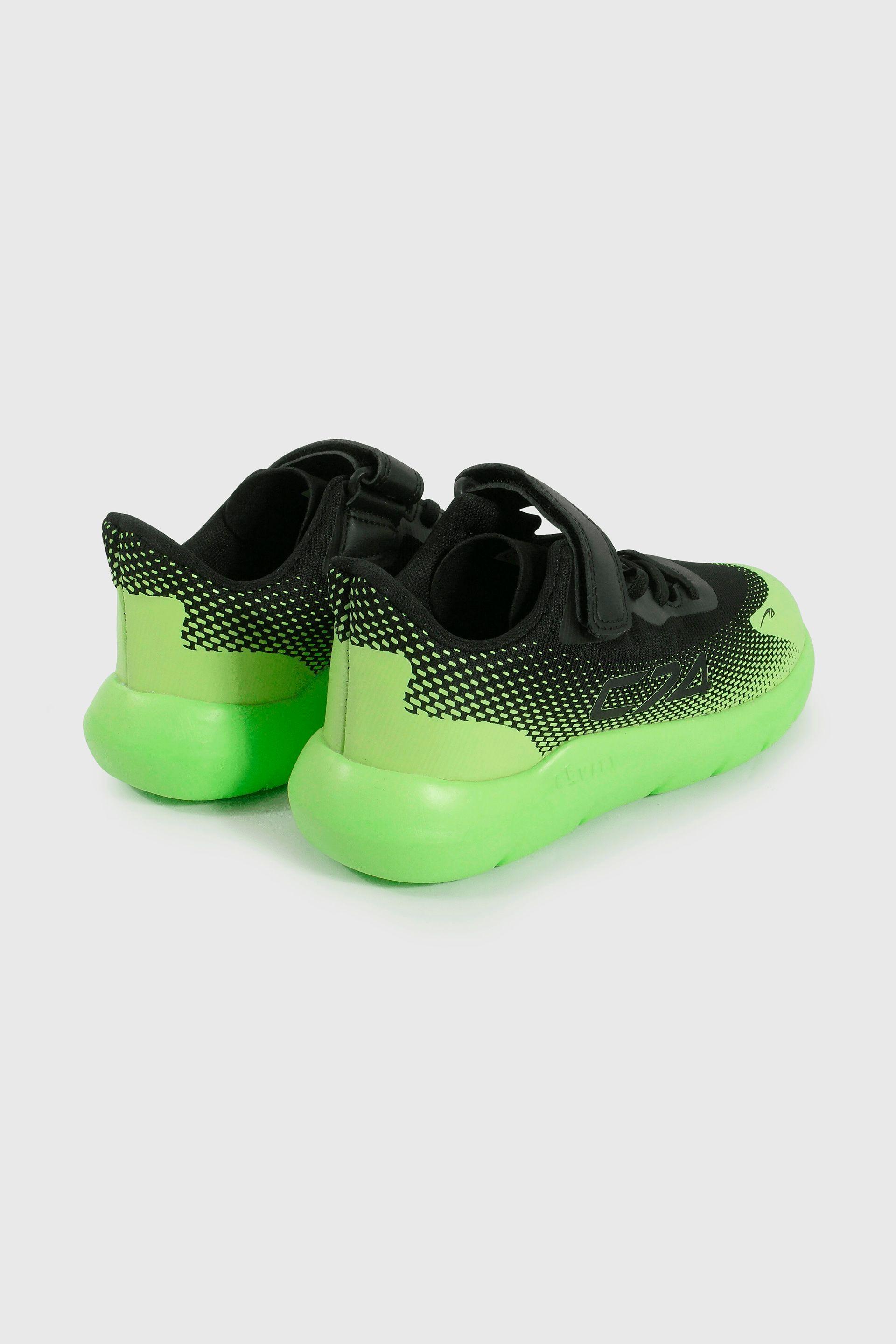 Zapatilla Sport de Niño Negro Caña Baja con Velcro y Cordón-4