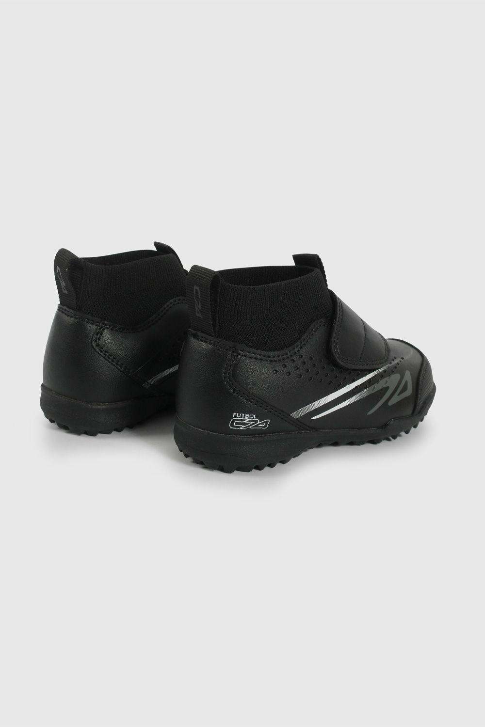 Zapatilla de Futbol Negra 48670201V26-4