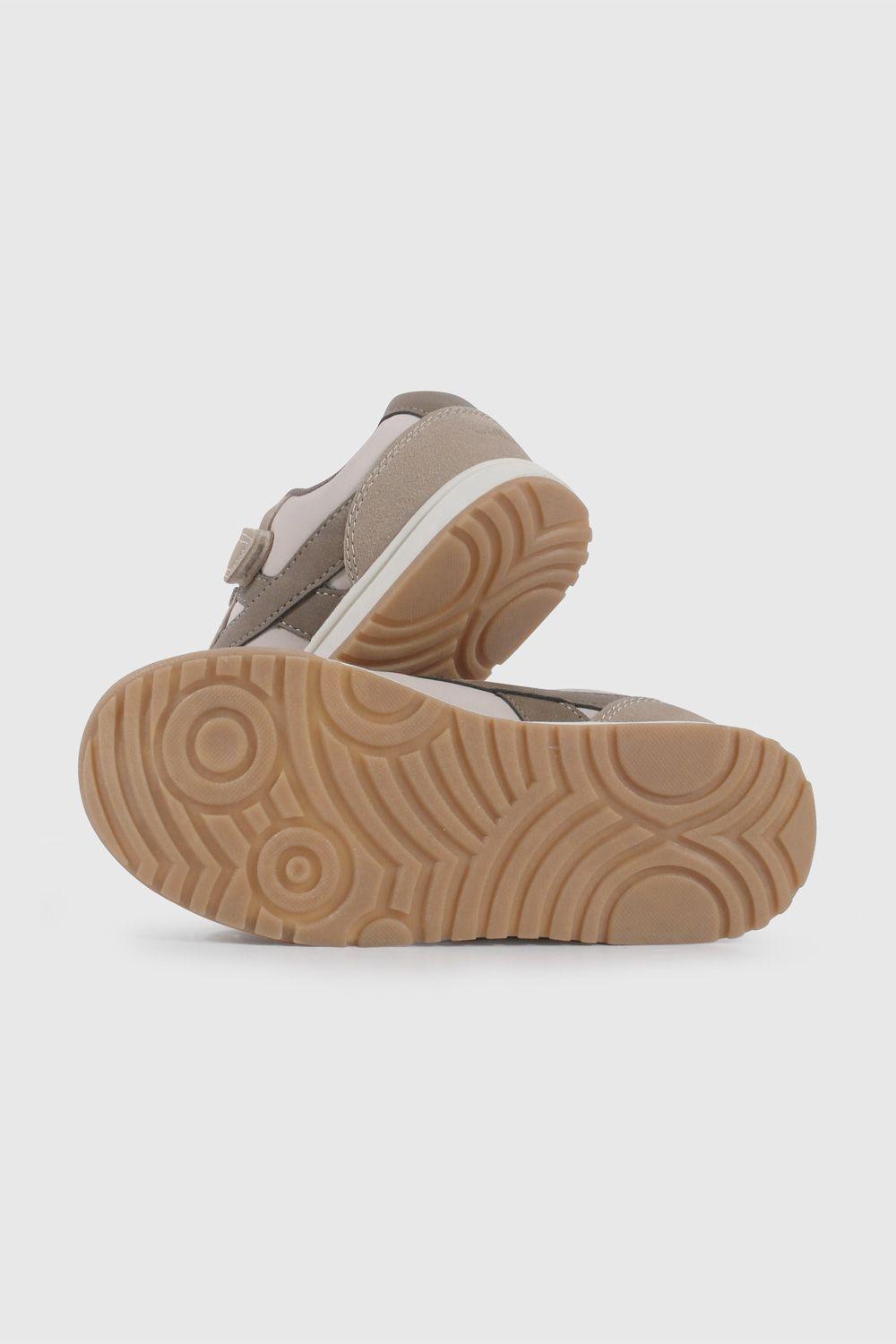 Zapatilla Urbana Café y Camel 57290266V26 KID2-3