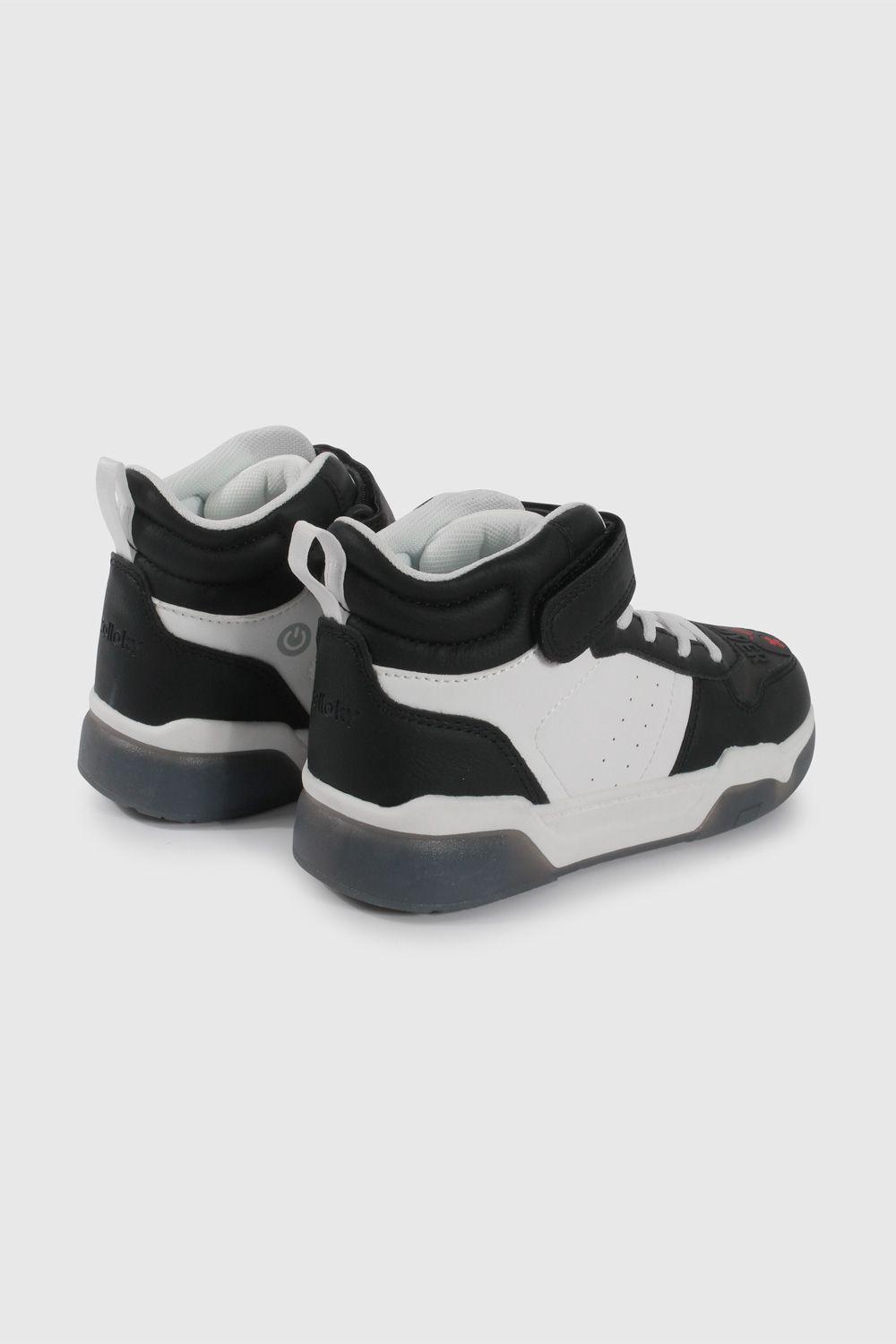 Zapatilla de Luces Negra con Blanco 57170298V26-4