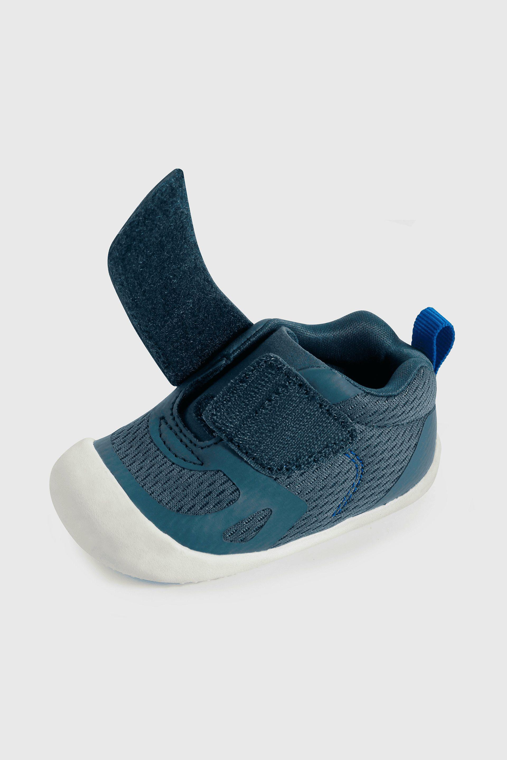 Zapatilla azul para gateadores, comodidad y estilo-5