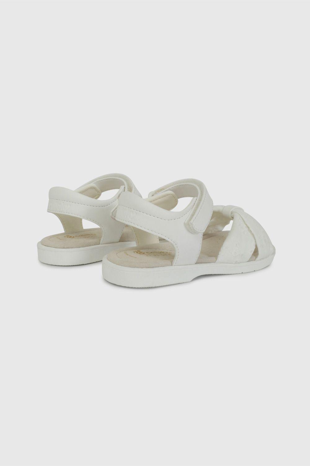 Sandalia de Broderie Blanca de Caminante talla 21 a 27-4
