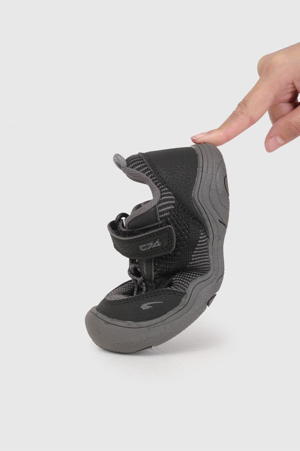 Zapatilla Outdoor Flexible Negra 48130301V26-6