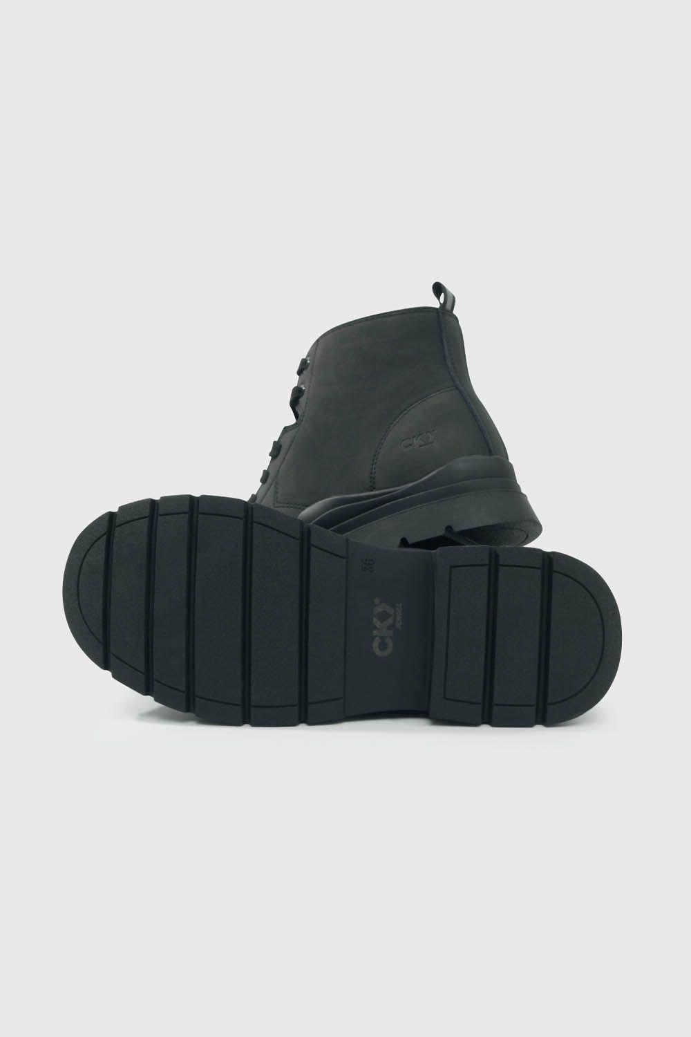 Botín Escolar Resistente Negro con Cierre de Velcro-2