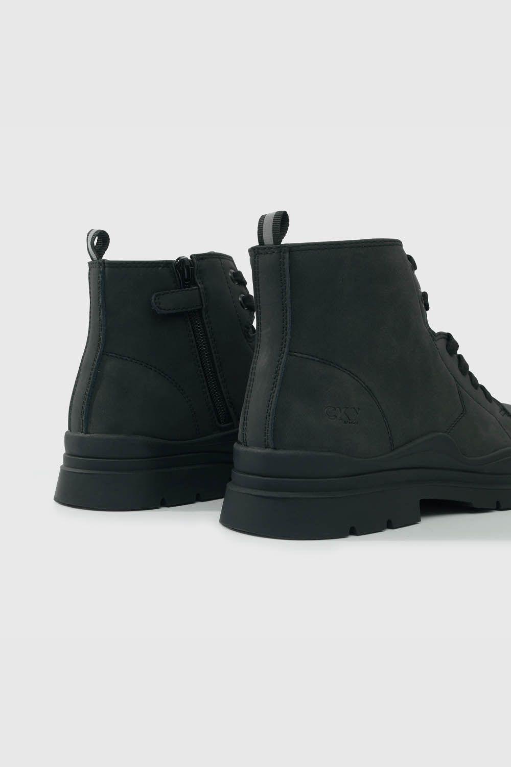 Botín Escolar Resistente Negro con Cierre de Velcro-4