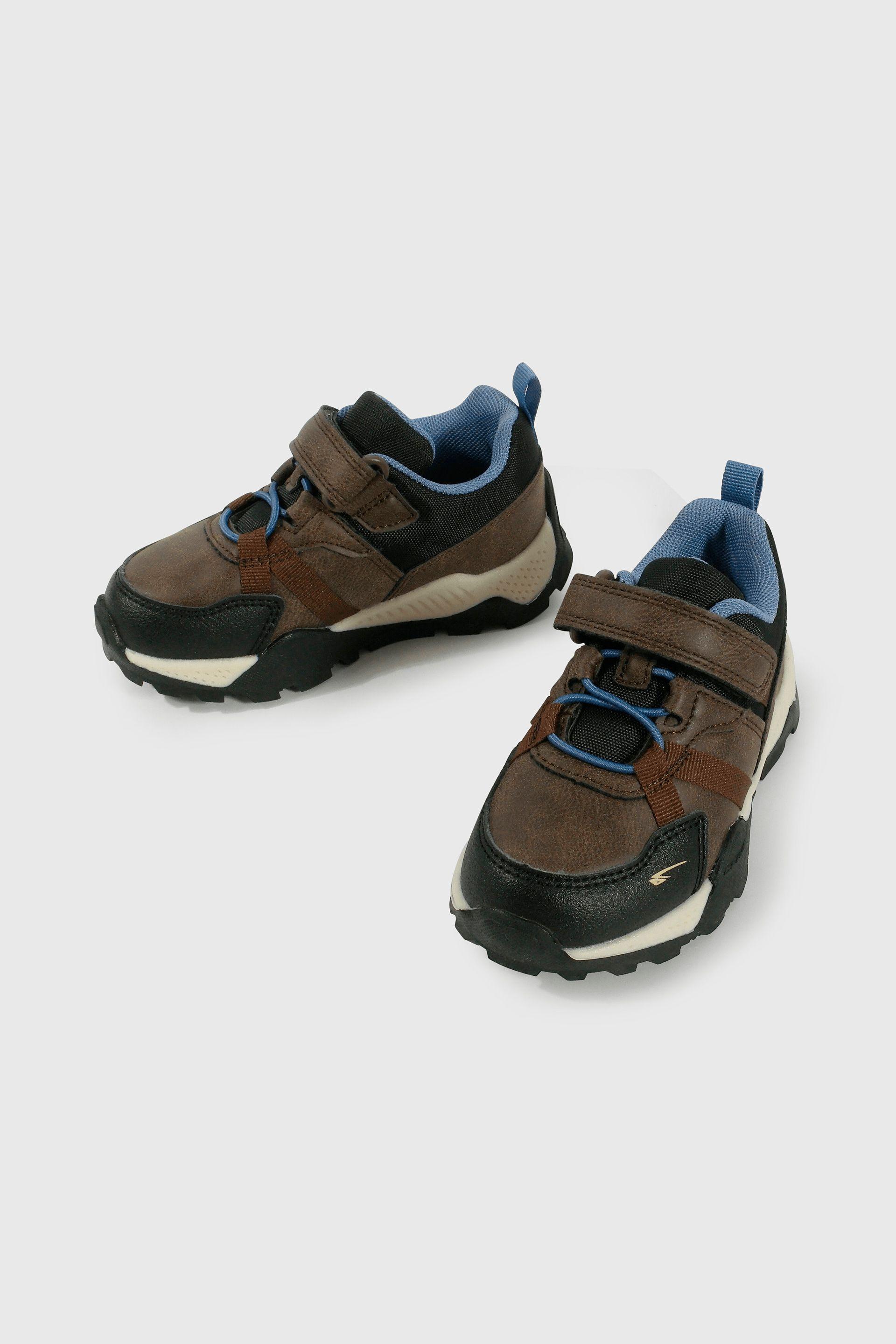 Zapatilla Caminante Outdoor de Niño Café Caña baja Velcro y Cordón-3