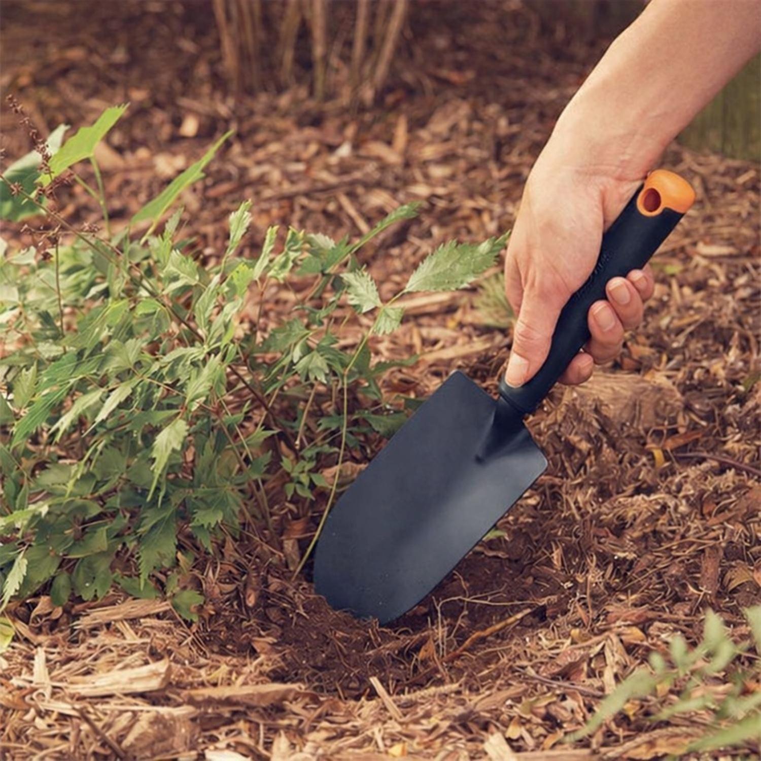 Palita Jardín Fiskars 30 cm para Suelos Duros-4