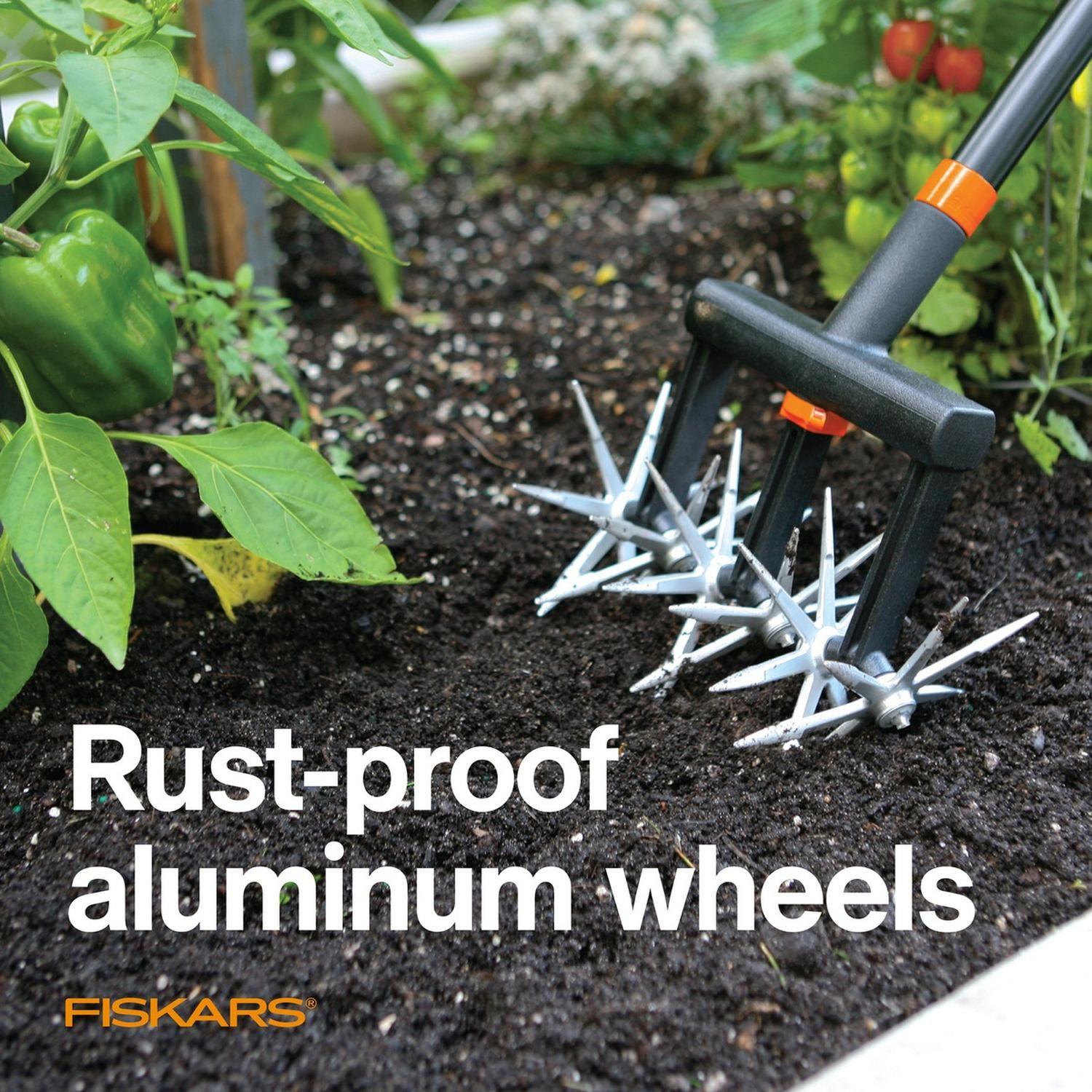 Cultivador Rotatorio Fiskars Jardin Mango Extensible Tierra-3