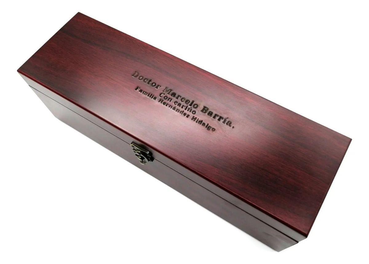 Caja Set Vino Madera Barnizada 4 Accesorios-6