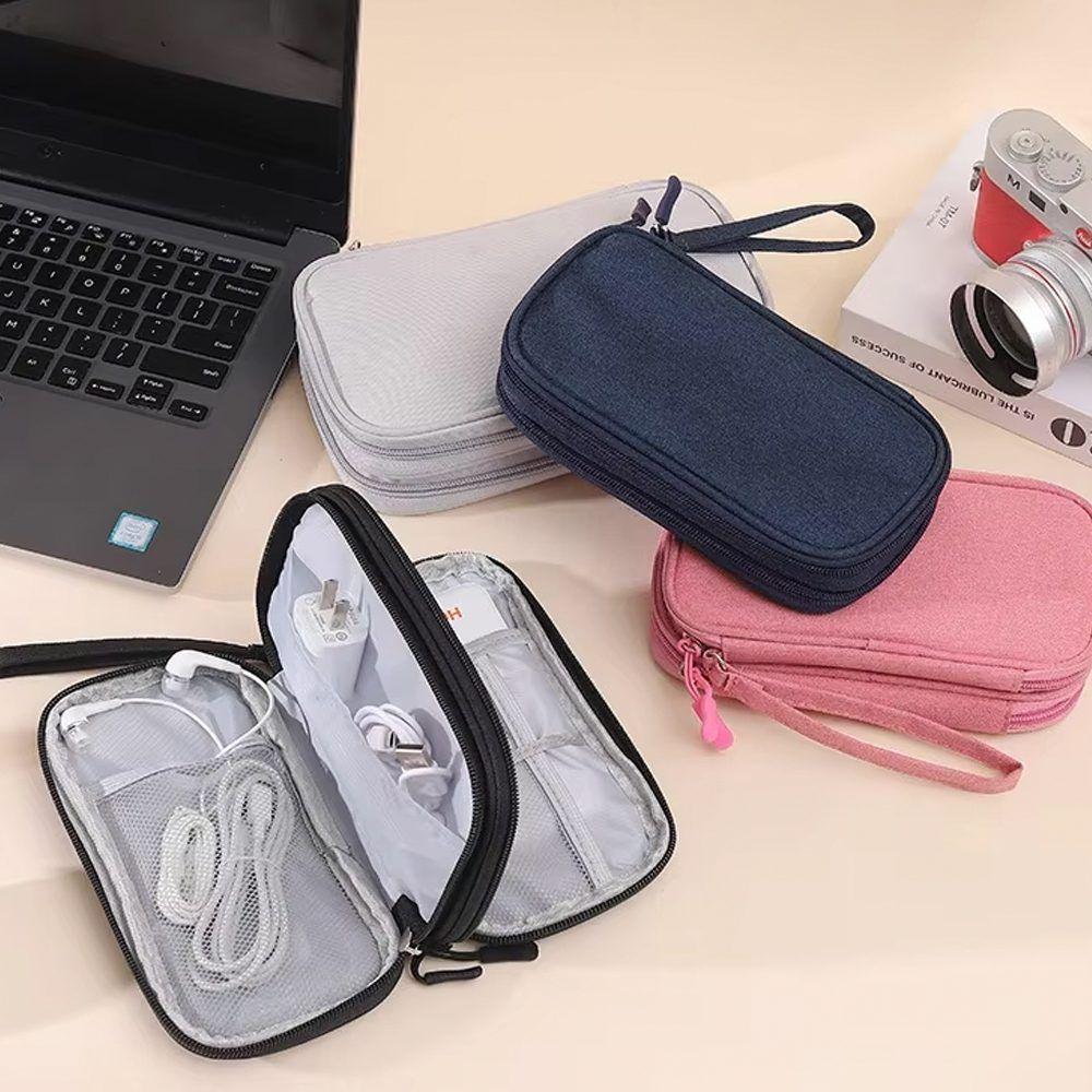 Kit Viaje: Organizador de Cables + Adaptador de Enchufe Universal + Kit de Aseo-5