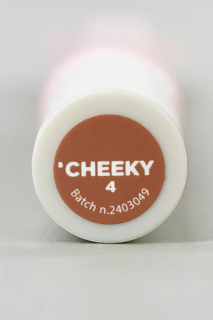 BRILLO VOLUMINIZADOR CHEEKY TONO 4 DOLCE BELLA-2