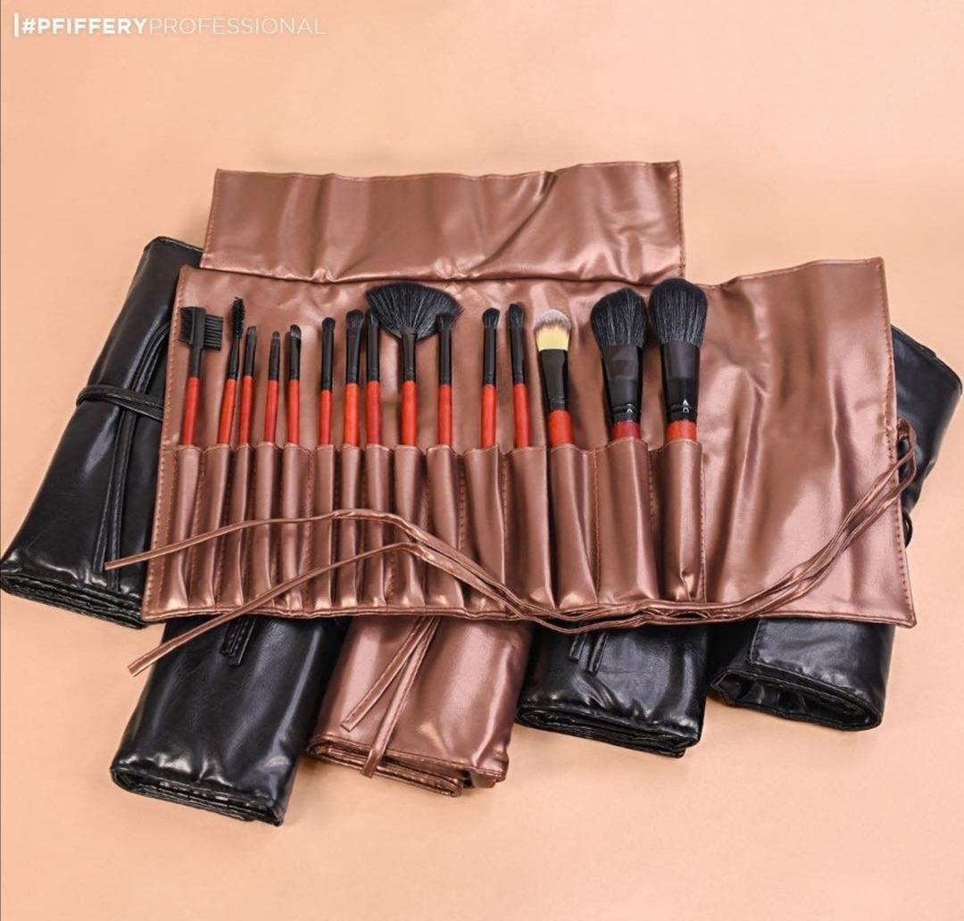 SET DE BROCHAS PROFESIONALES PARA MAQUILLAJE X15 BRONCE-2