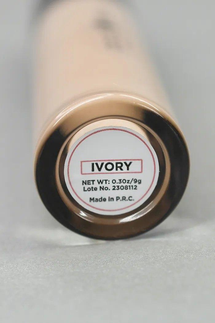CORRECTOR DE OJERAS LIQUIDO TONO IVORY DOLCE BELLA-2