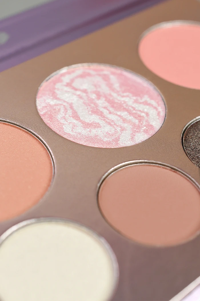 PALETA DE SOMBRAS E ILUMINADORES DOLCE BELLA-2