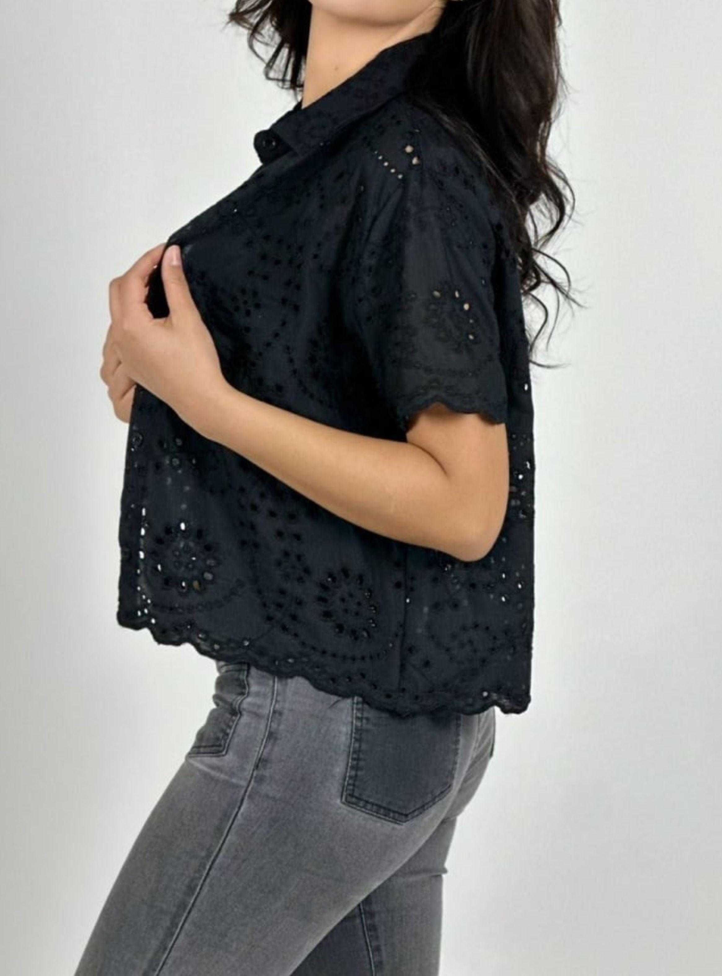 Blusa corta de broderie-2