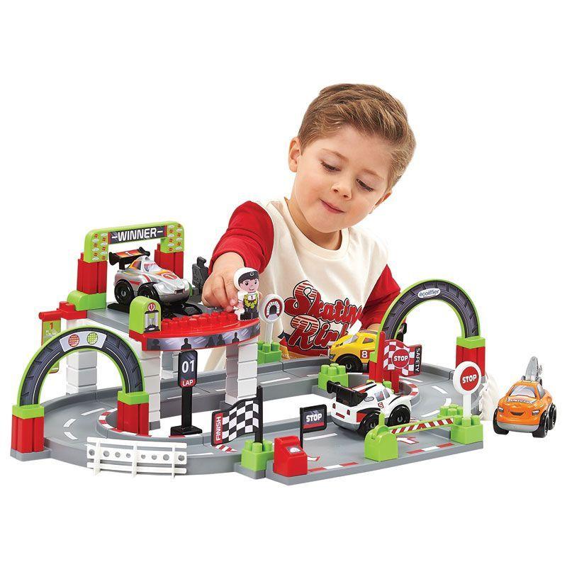 Abrick, Circuito de carreras-0