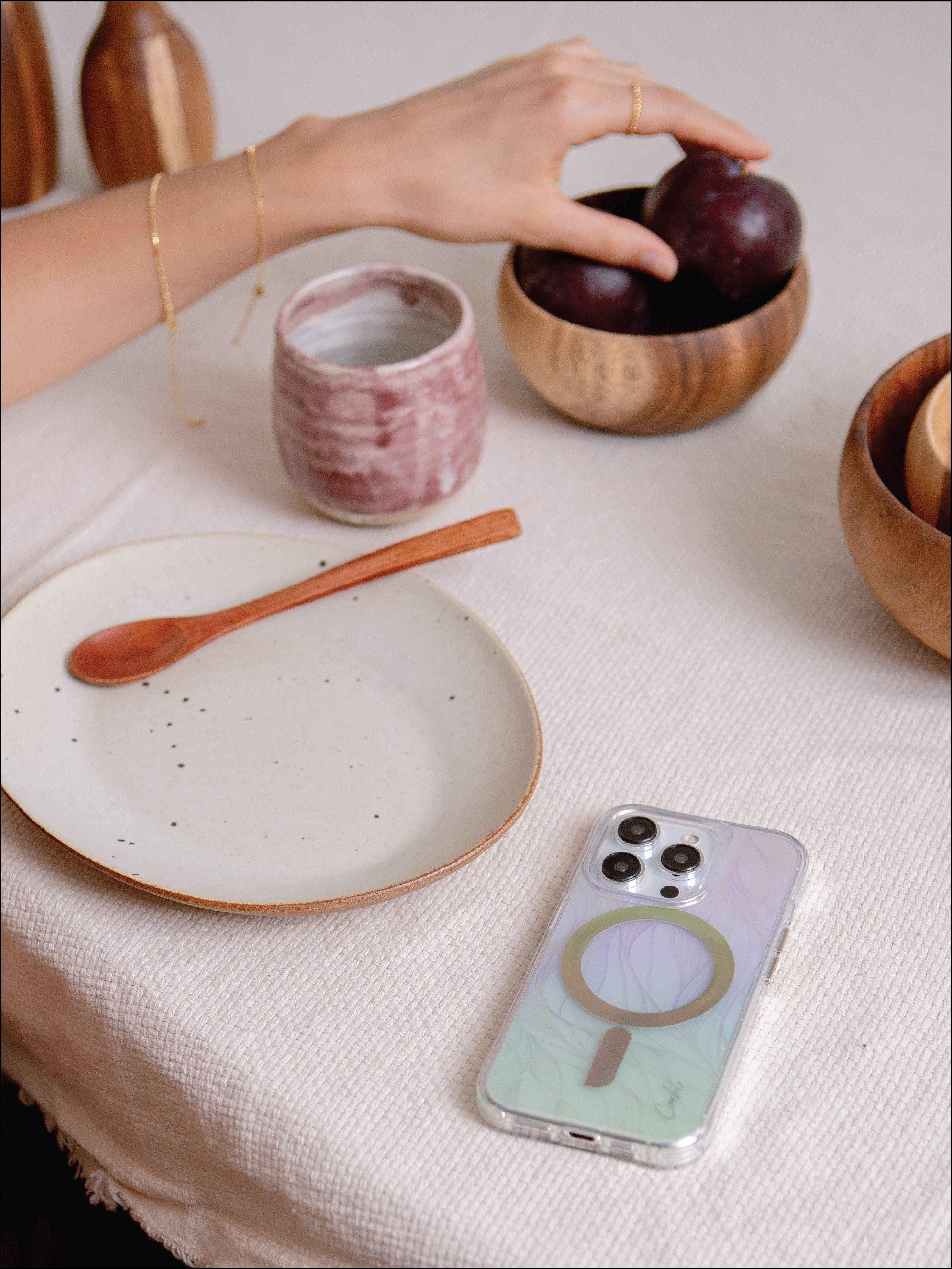 CARCASA COEHL WILLOW MAGSAFE IPHONE 15 PRO MAX-1