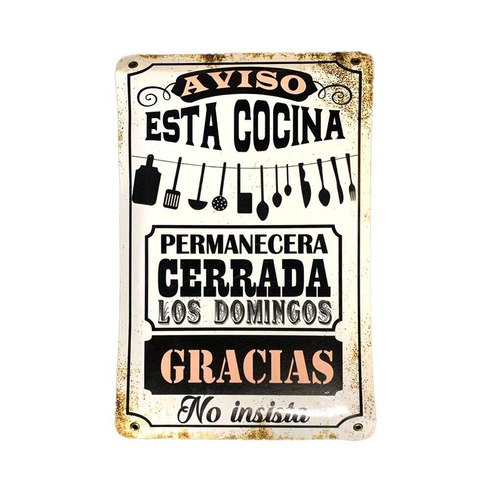 CARTEL CHAPA 25x35 AVISO ESTA COCINA PERMANECE CERRADA LOS DOMINGOS - FIRE CHILE-0